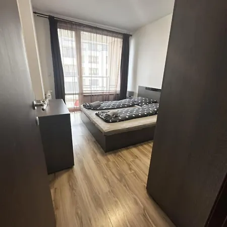 Daire Metropolitan Paradise & Private Parking Sofya